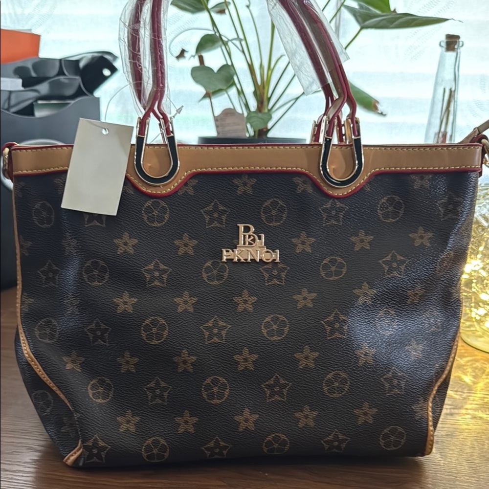 Black and Brown Women's Tote Bag